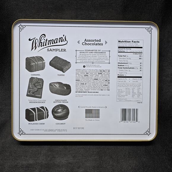 Whitman's Sampler Snoopy Red Merry Christmas Storage Container Peanuts Tin - Picture 7 of 11